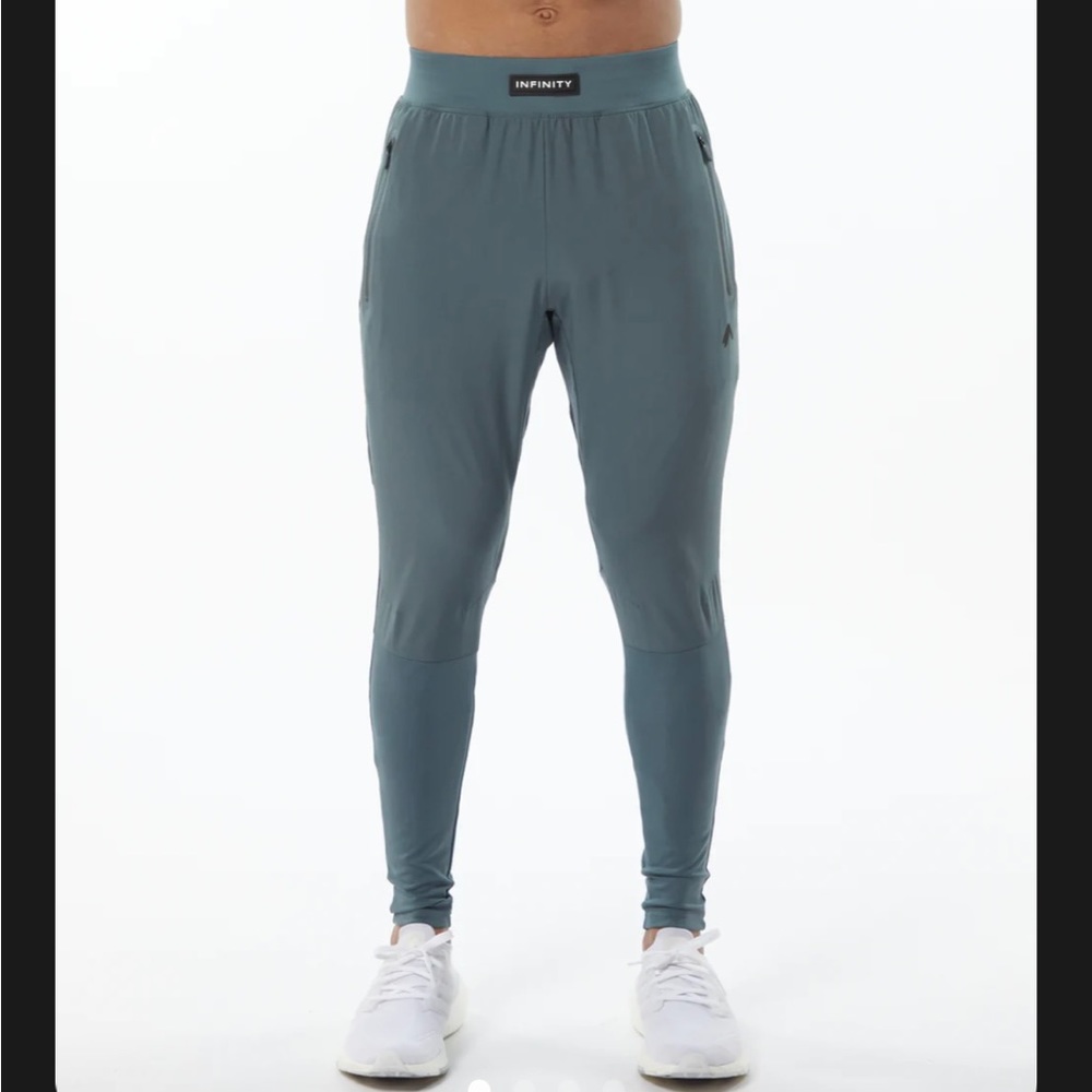 Alphalete Infinity Tech Pant Porcelain Gray - Large